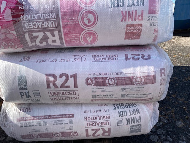 R-21 Unfaced Fiberglass Insulation Batt 15.25″ x 93″ (7 per bag)