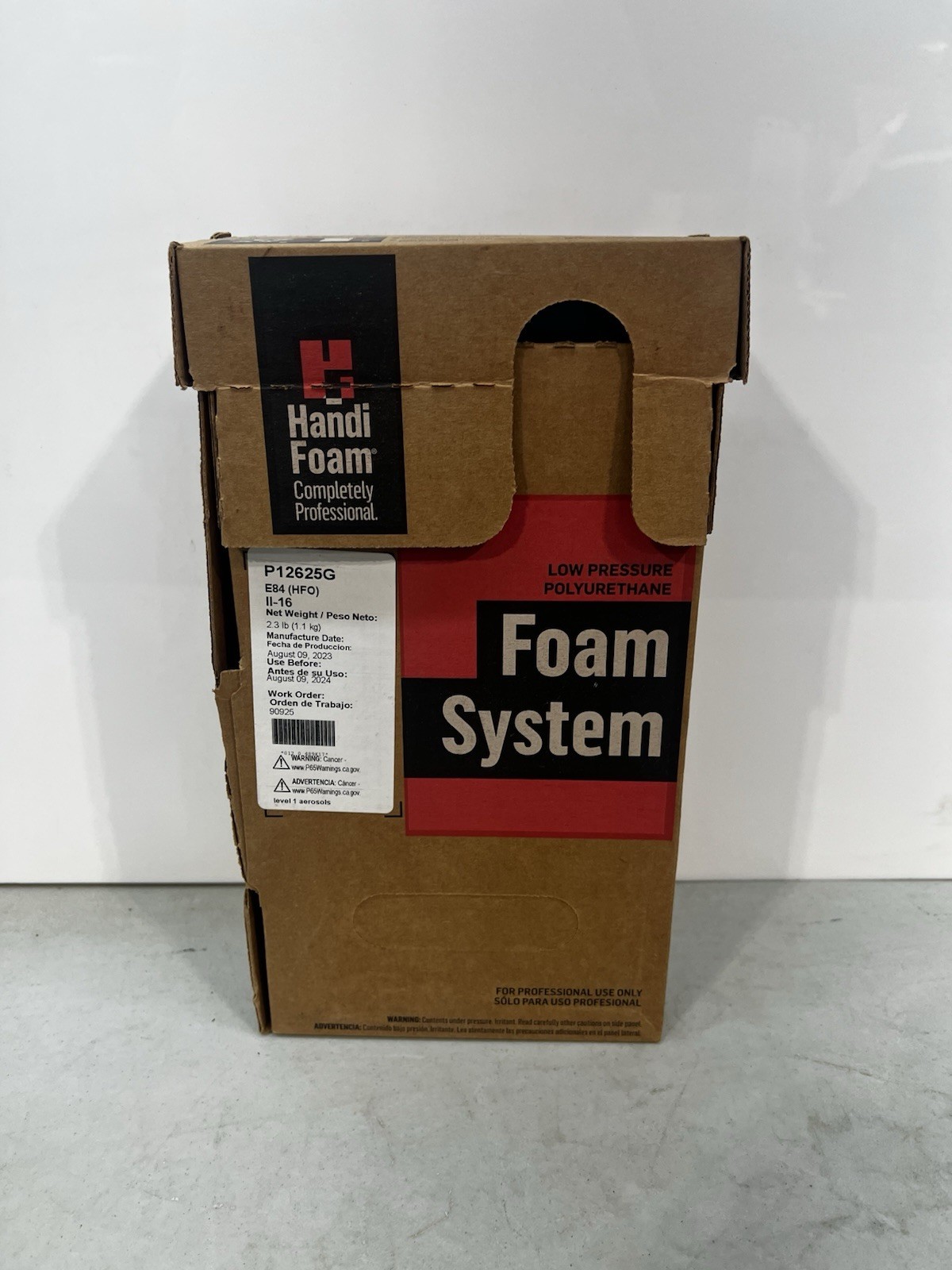 Handi Foam P12625G Insulating Spray Foam Kit