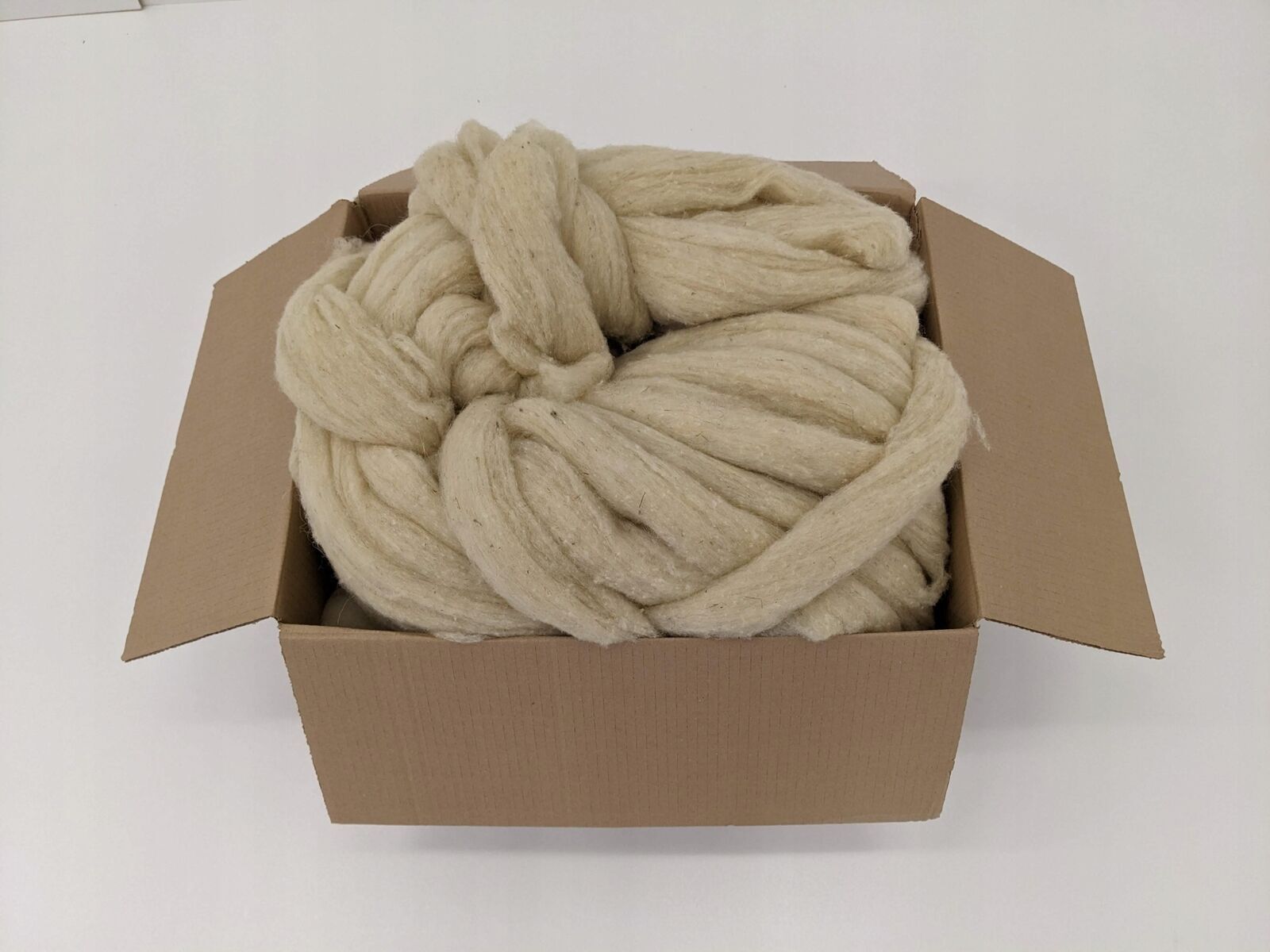 Thermo-acoustic cord made of natural sheep wool (diameter 4 cm)