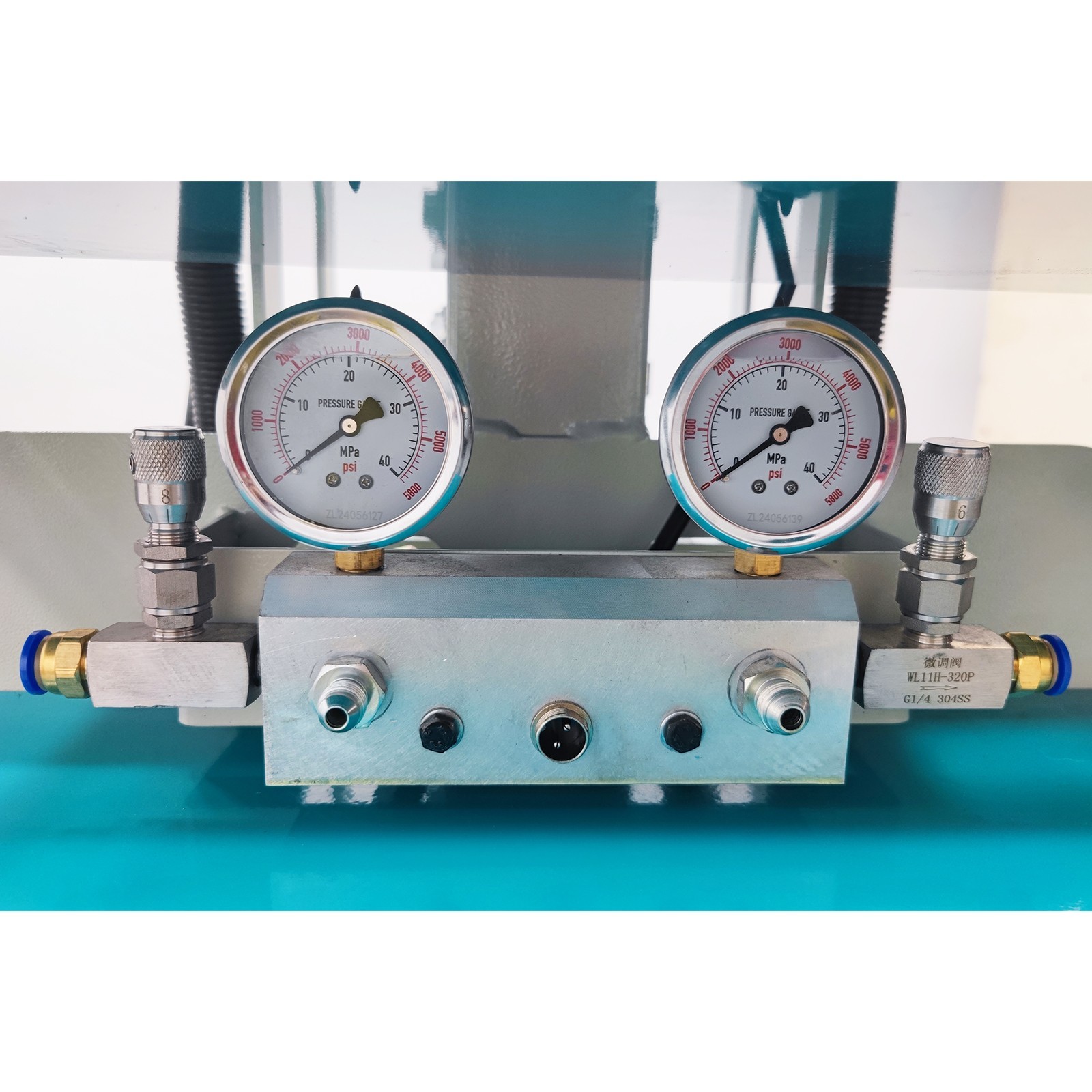 Polyurethane Foam Spray Insulation Machine for Thermal Insulation&Waterproof 1:1